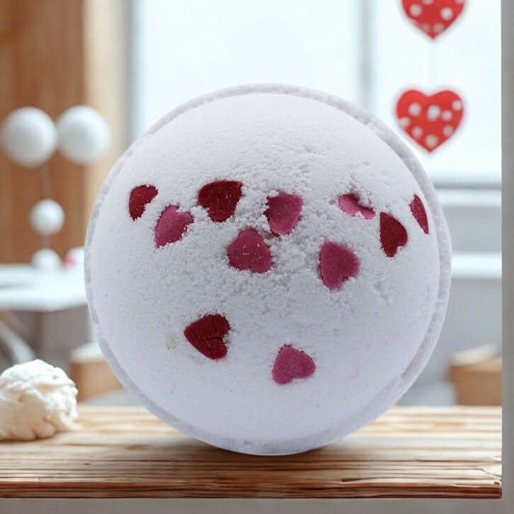 Love Hearts Jumbo Bath Bomb with red and pink heart shapes for a wild flowers scented relaxing bath
