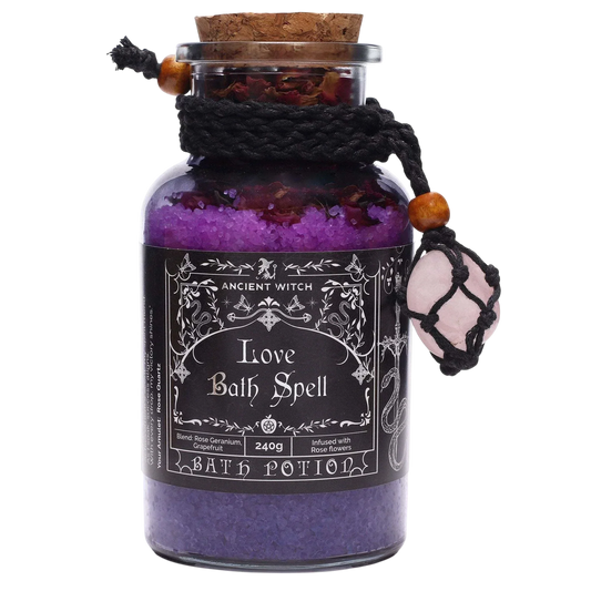 Ancient Witch Bath Spell - Love with rose quartz amulet and rose petals