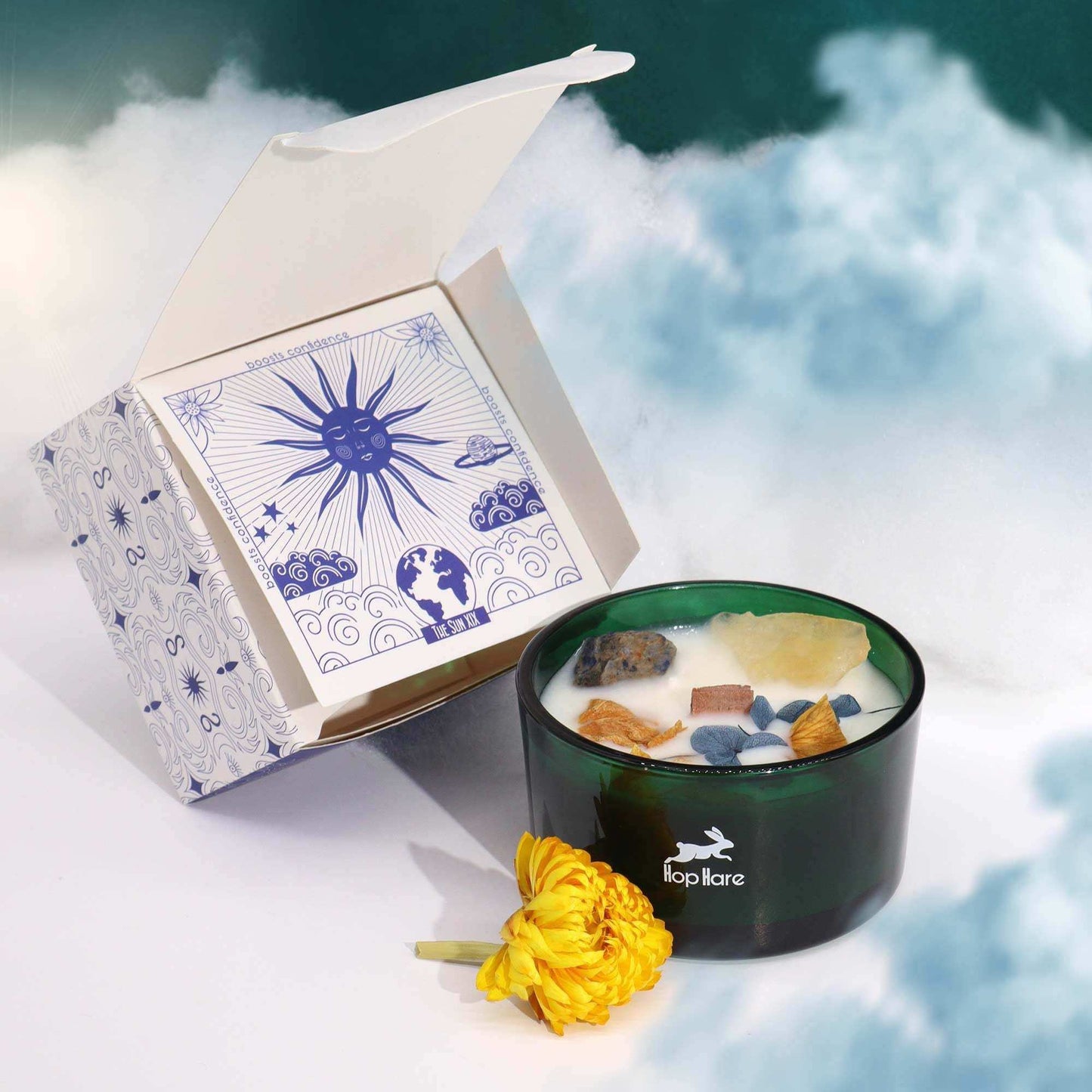 Hop Hare Crystal Magic Flower Candle The Sun with citrine gemstones and dried flowers